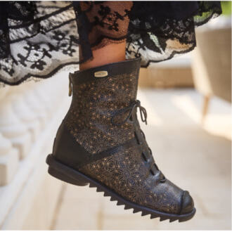 BOOTS CYRIELLE LAURAVITA BLACK